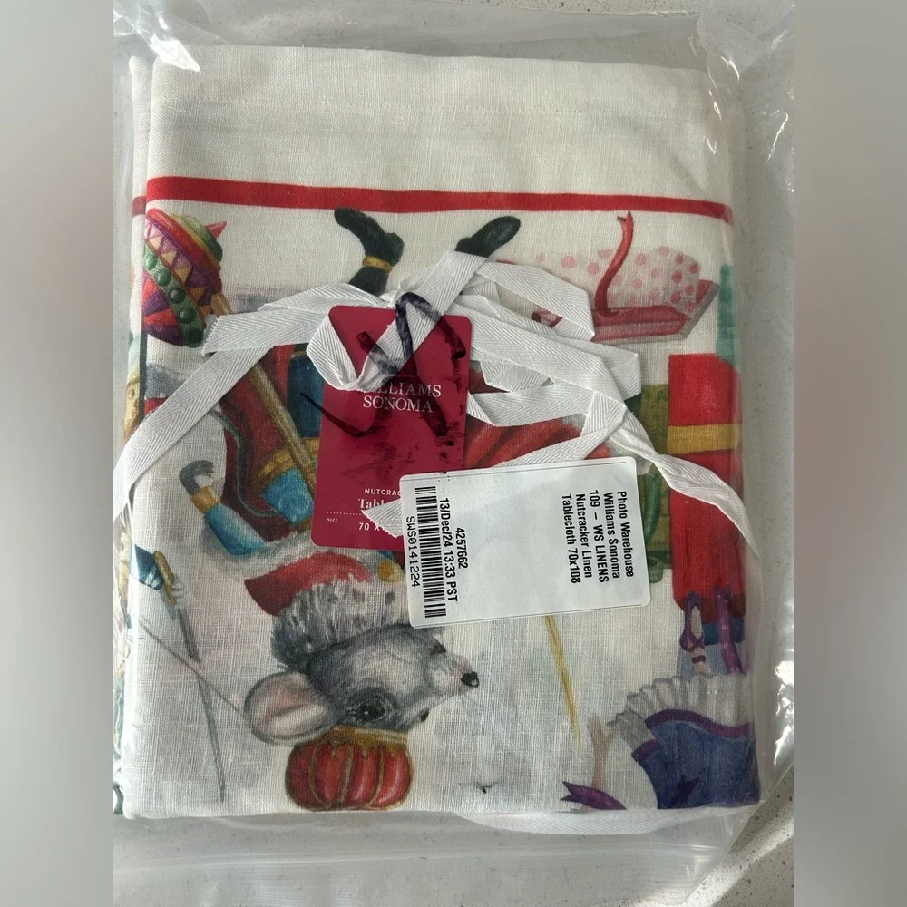 Williams Sonoma Nutcracker Tablecloth 70” x 108” NEW